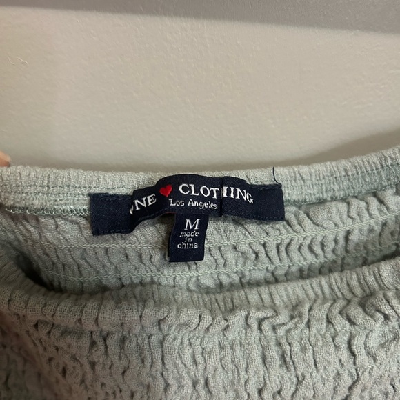 Off the shoulder top - Picture 3 of 3